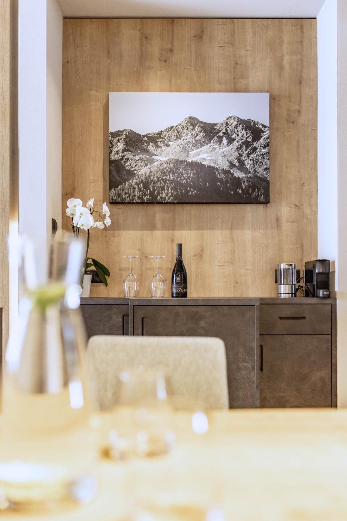 Villa Hubertus Luxuria Nova Suites - Adults Friendly Натурно Экстерьер фото